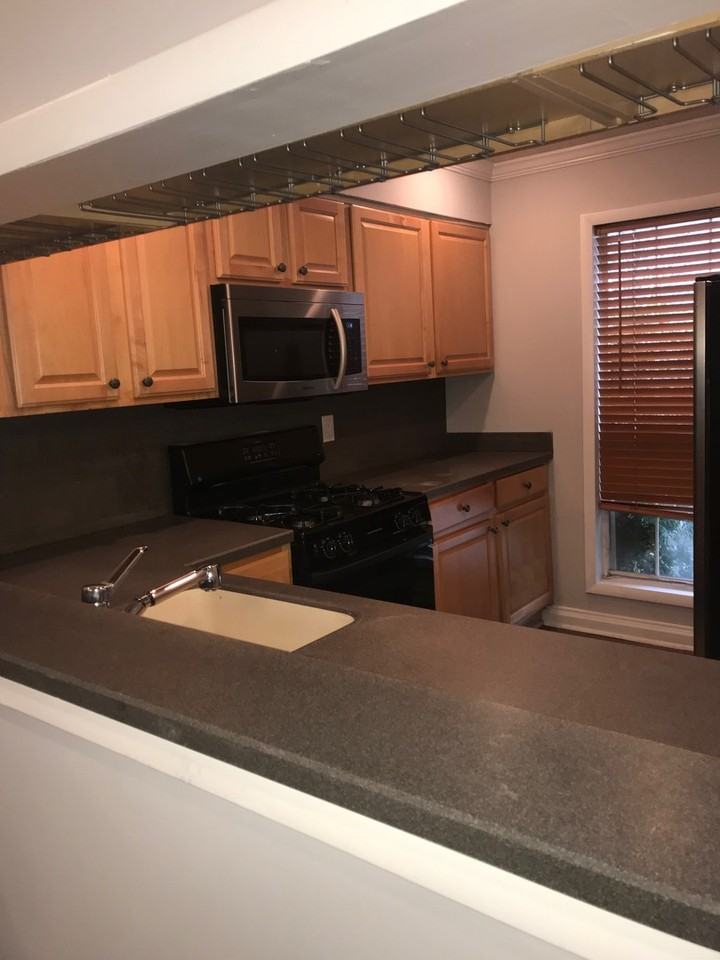 2952 Aspen Woods Entry - Photo 7 of 20