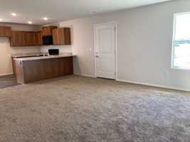 featured image of 112 Pin Oak Dr