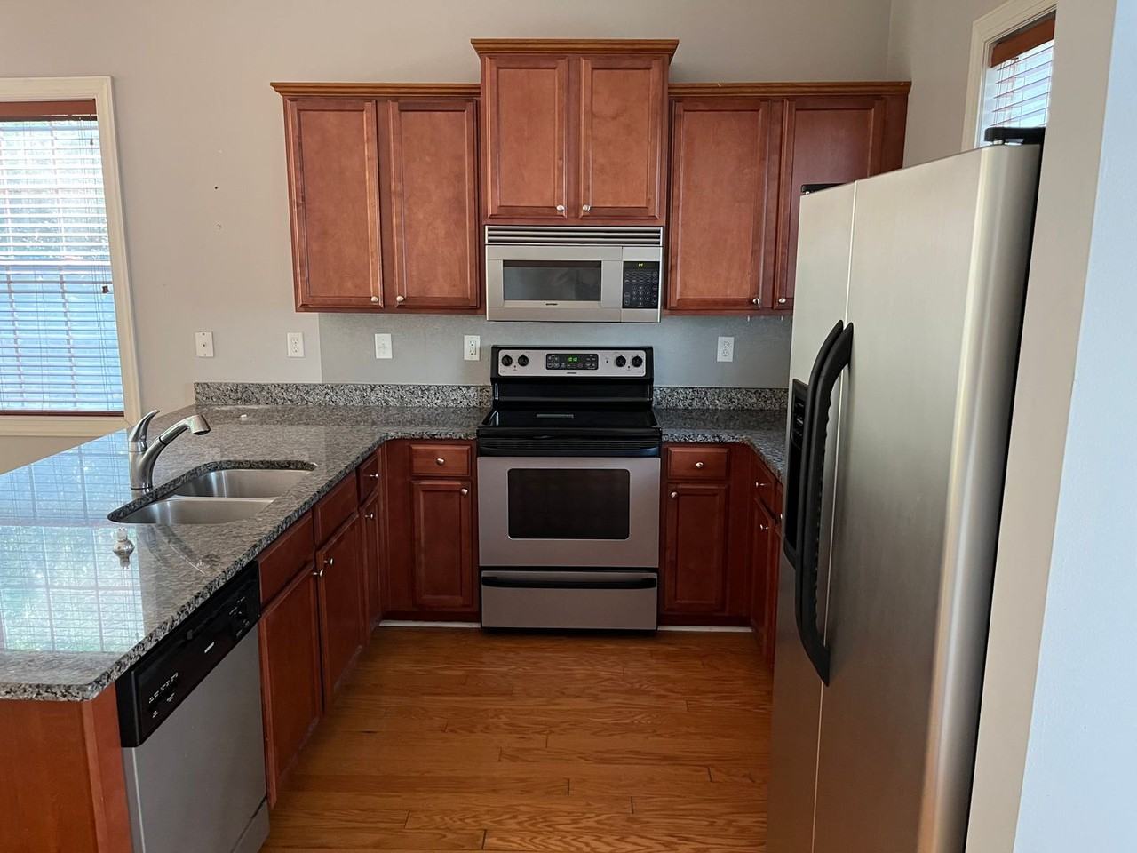 4822 Exton Park Loop - Photo 3 of 8