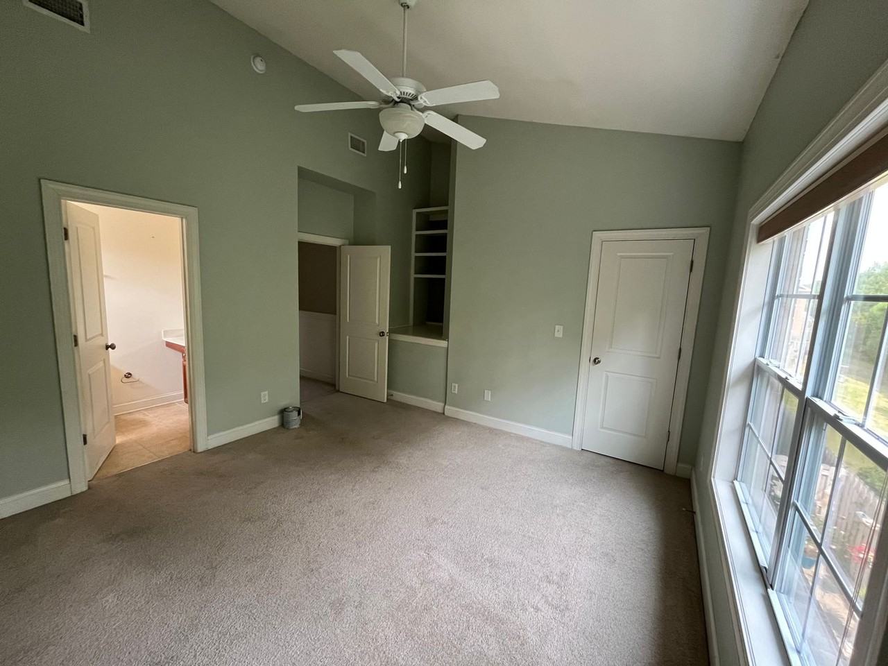4822 Exton Park Loop - Photo 6 of 8