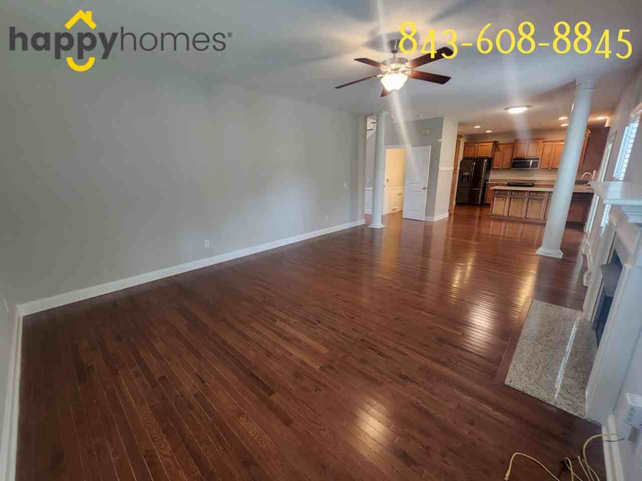 8709 Dover Creek St - Photo 4 of 21