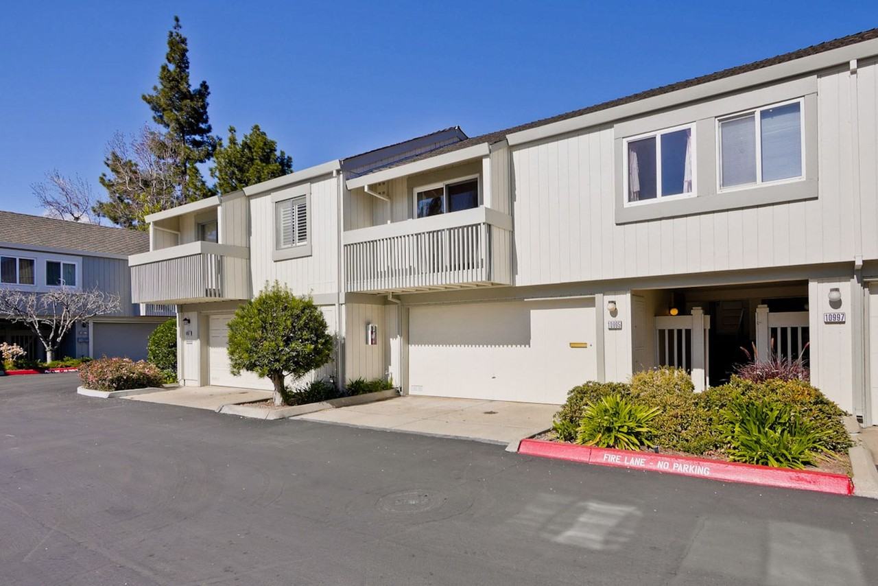 10995 Northseal Sq - Photo 3 of 47