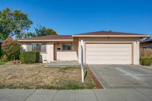 featured image of 1109 White Cliff Dr