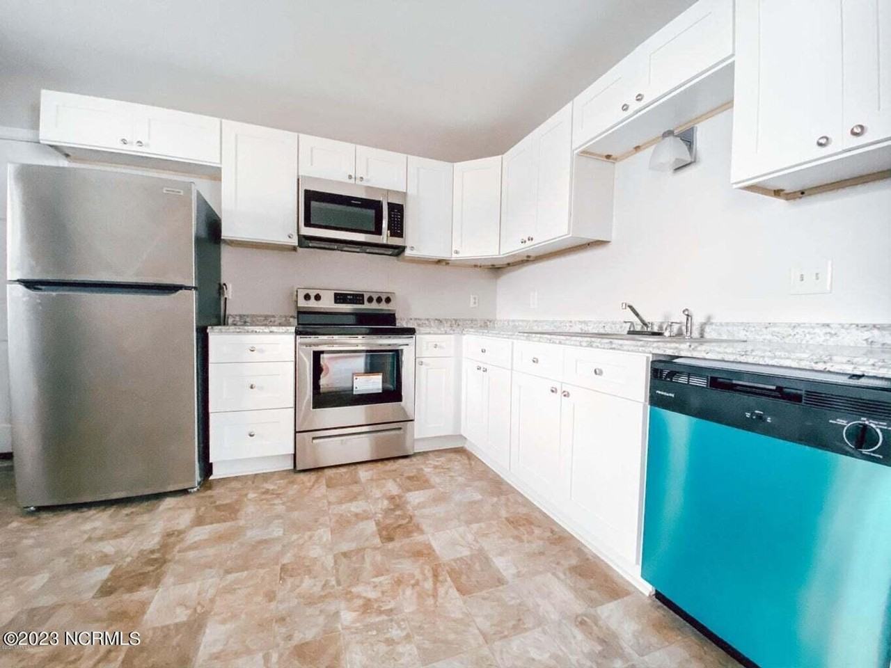 3102 Gaitway Ct - Photo 3 of 10