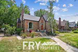 featured image of 3322 W 46th Ave