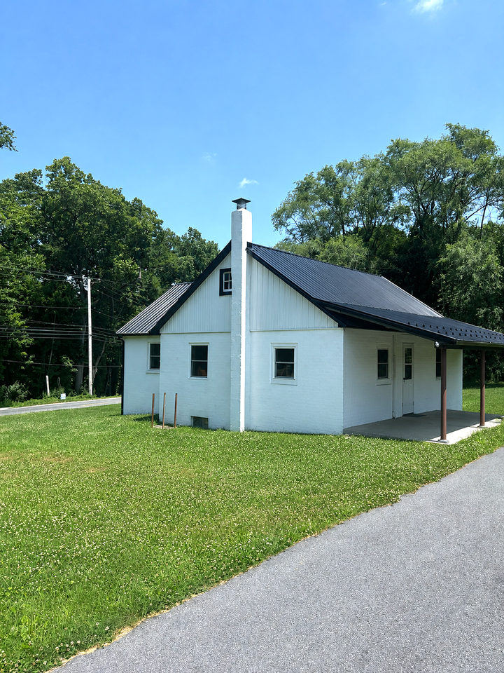 2900 Compass Rd - Photo 2 of 16