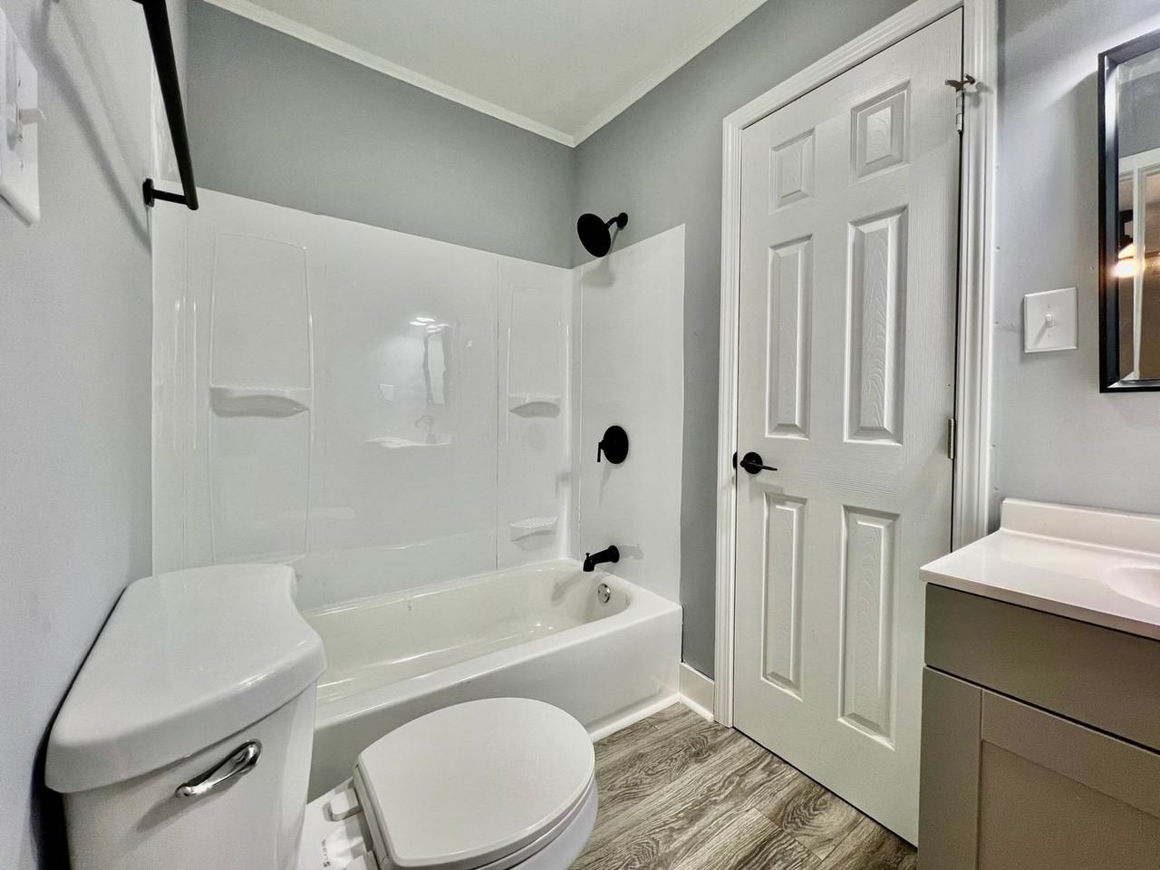 2926 Skyline Rd - Photo 7 of 11