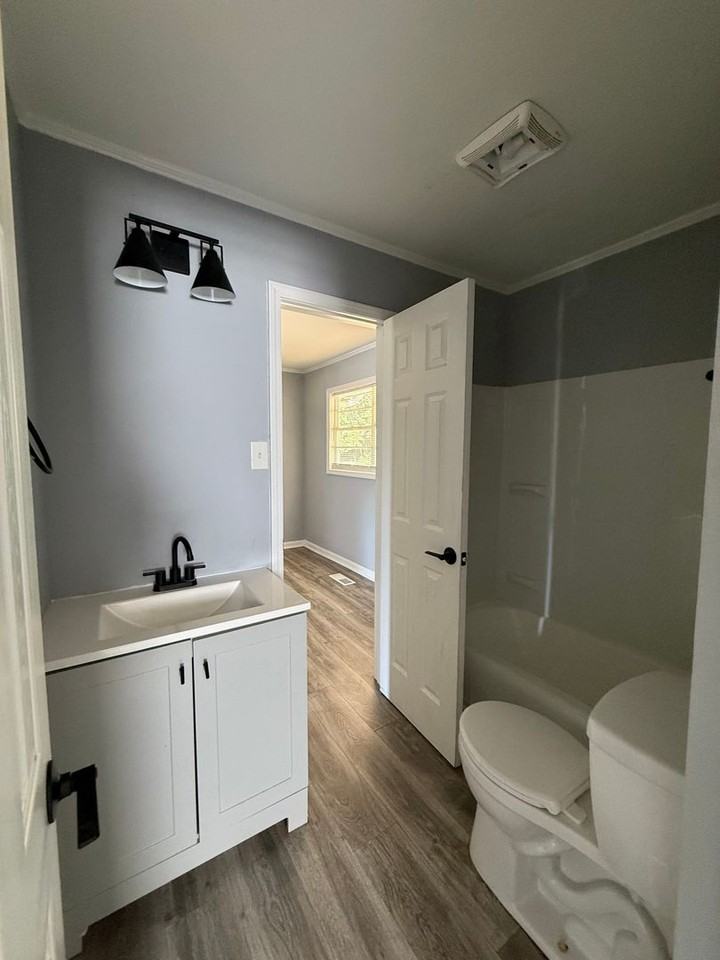 2909 Skyline Rd - Photo 5 of 6