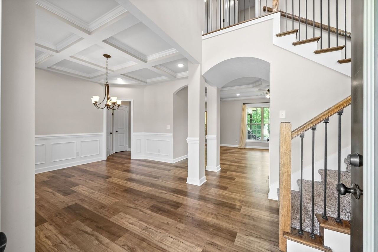 1697 Ellie Piper Cir - Photo 5 of 37