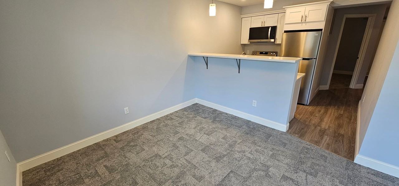 Rivers Edge Apartments - Photo 6 of 14