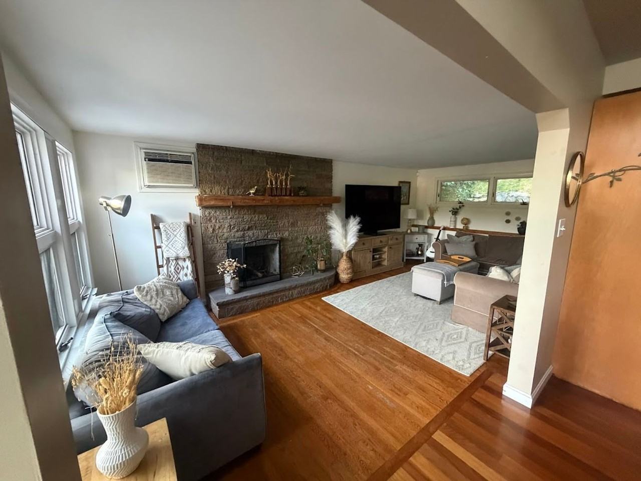 36 Cobbetts Pond Rd - Photo 6 of 25