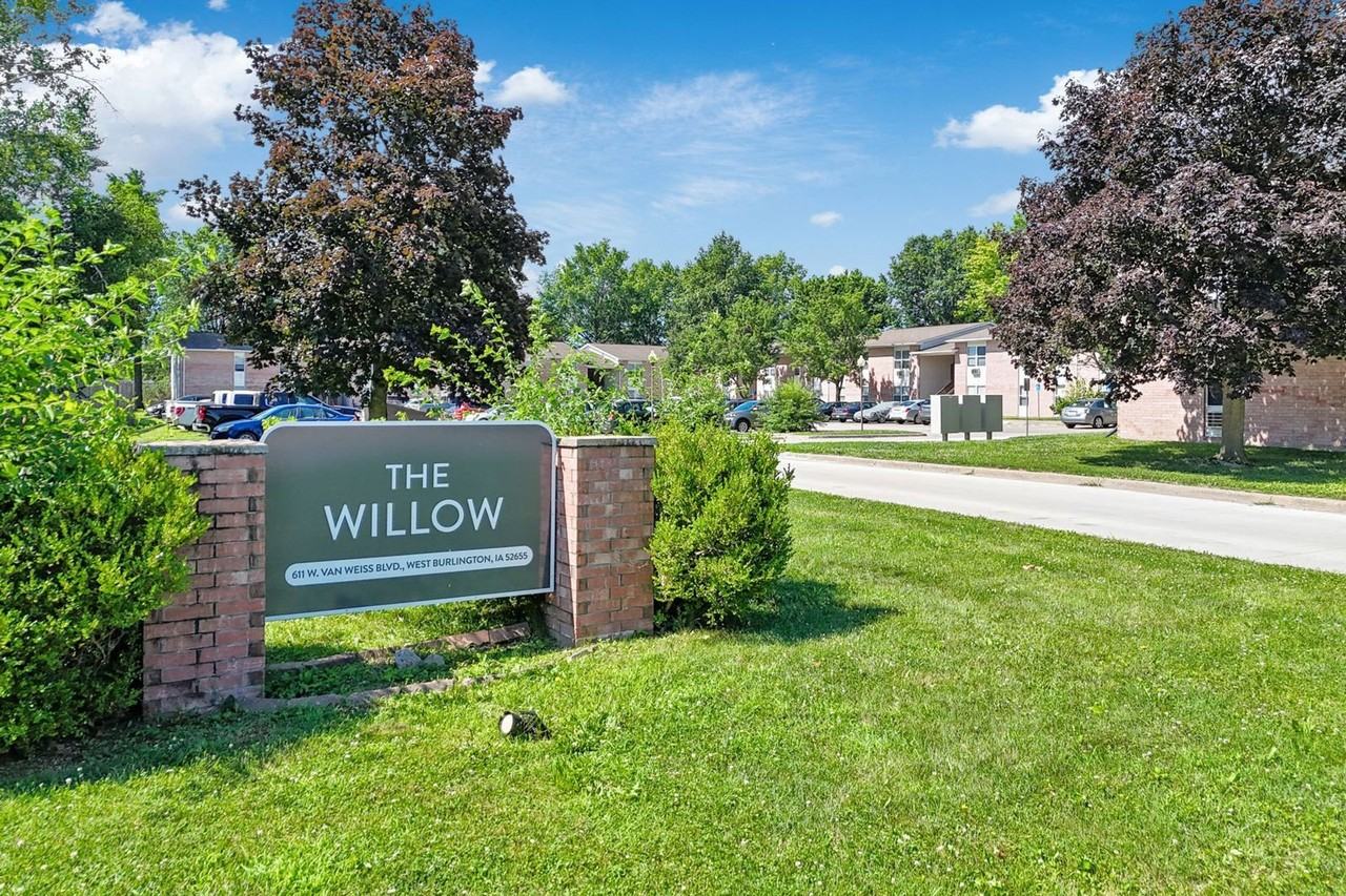 The Willow - Photo 6 of 9