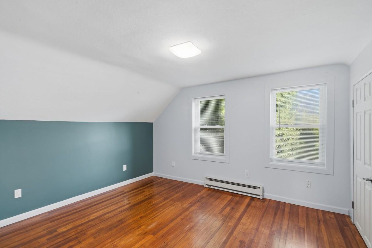 26 Smith St - Photo 7 of 14