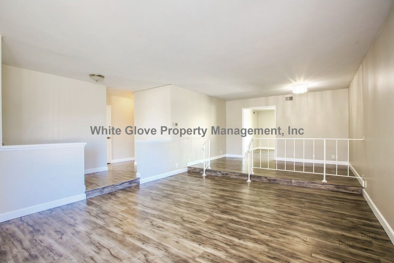 9361 Bevan Ave - Photo 3 of 17