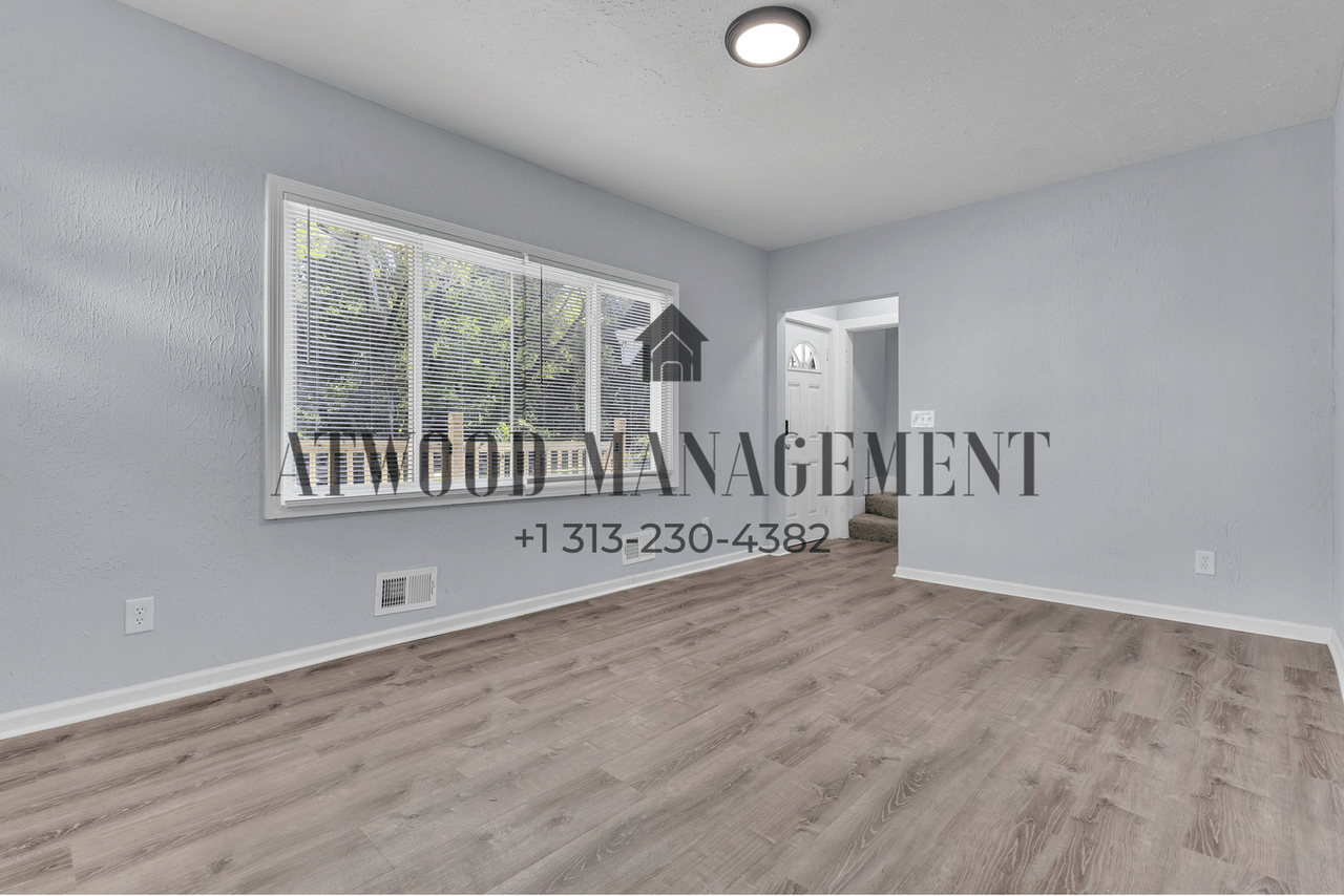 21345 Bennett St - Photo 2 of 18