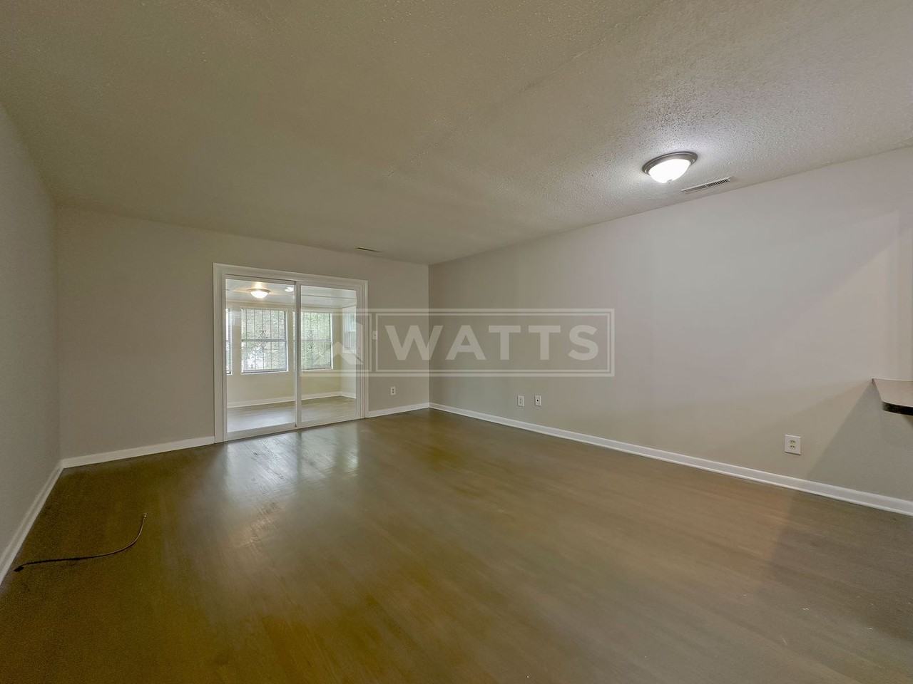 1400 Freda Dr - Photo 3 of 19