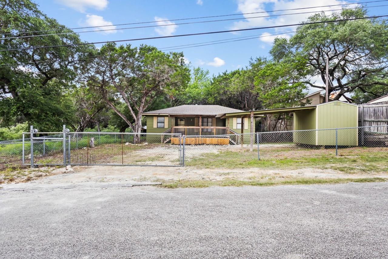 186 Black Bass Rd - Photo 2 of 25
