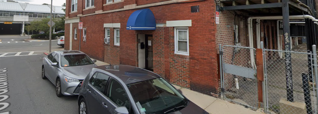 2A Woodlawn St - Photo 7 of 10