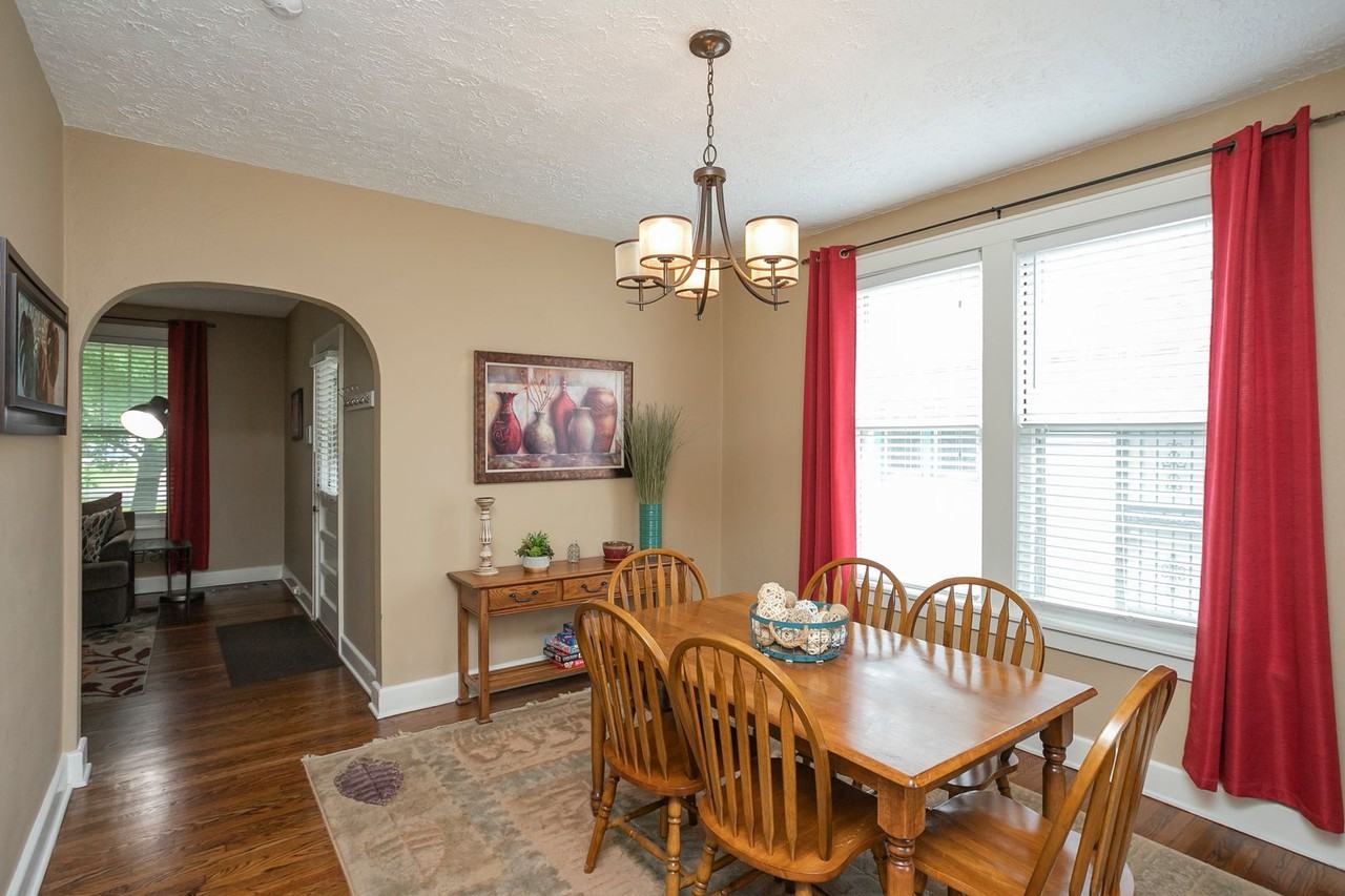 3204 Wingate Ave - Photo 7 of 32