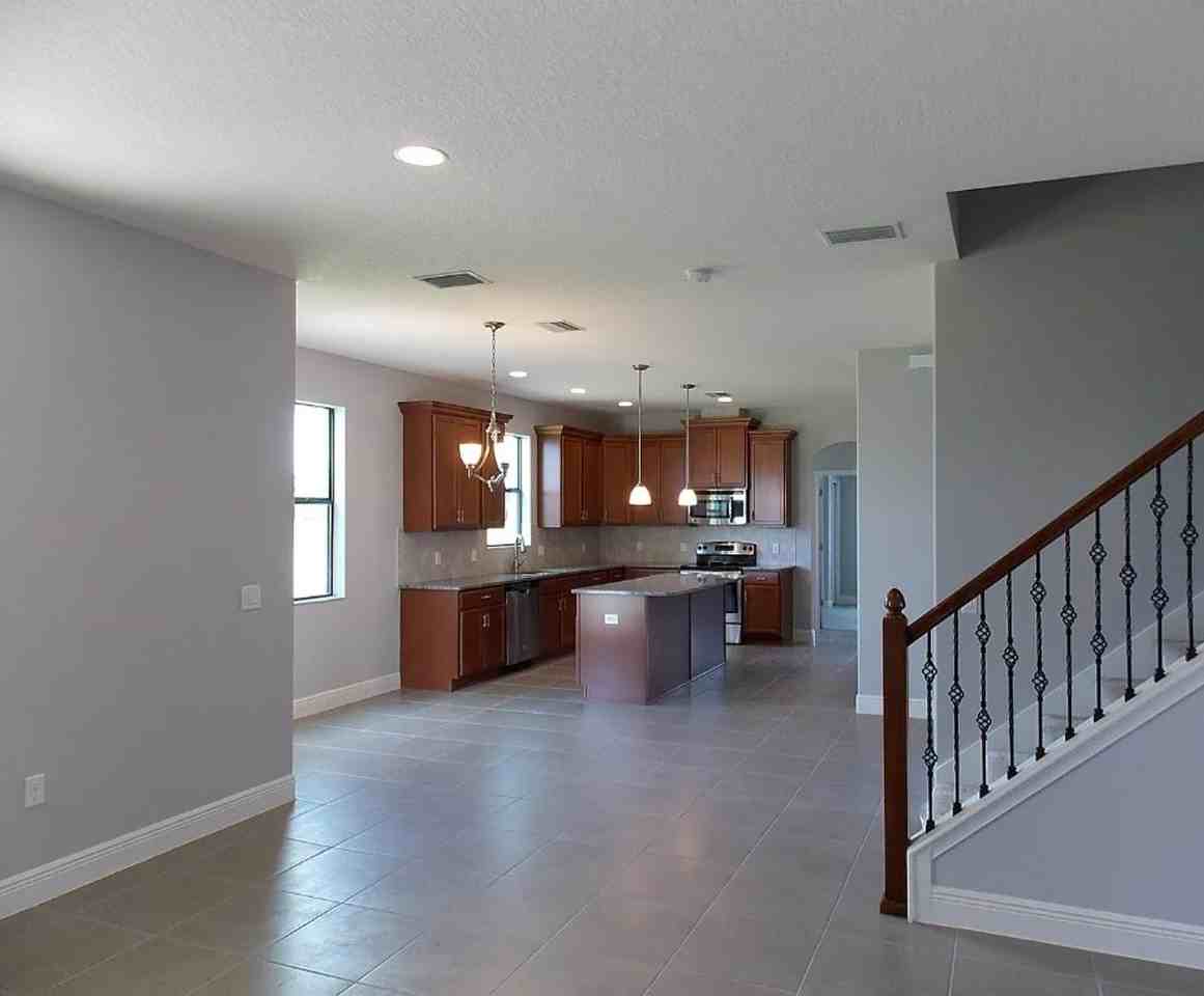 11626 Iris Spring Ct - Photo 7 of 19