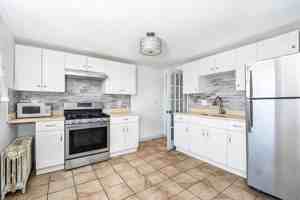 featured image of 7 Dexter St