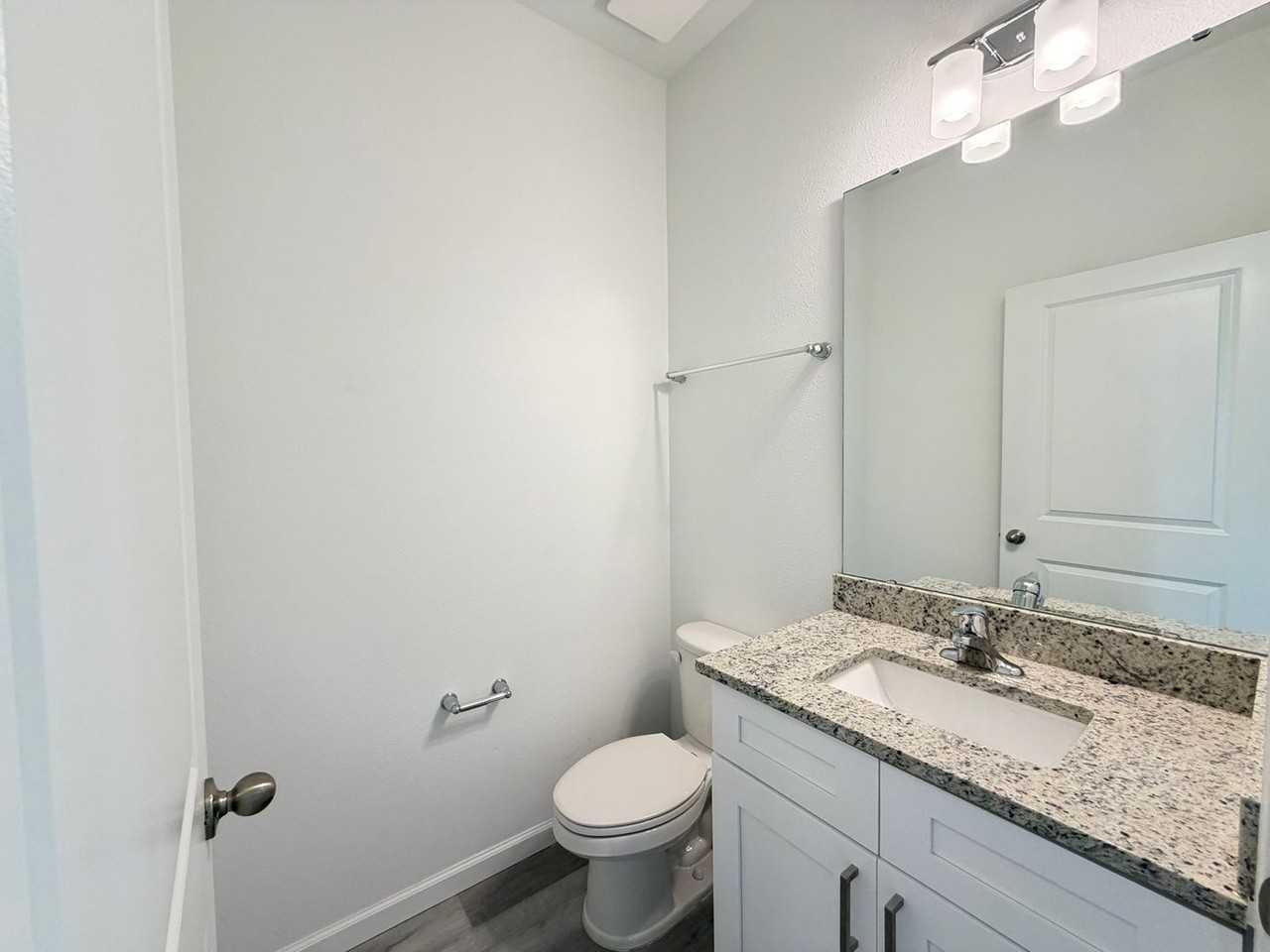 5341 Vista Lago Dr - Photo 5 of 27