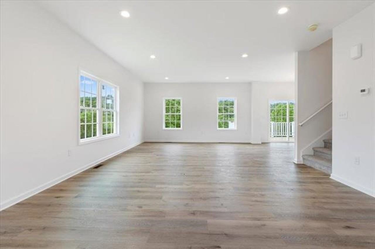 1471 Walnut Ridge Rd - Photo 3 of 33