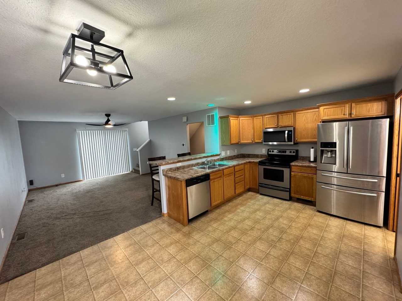 1631 Jenna Dr - Photo 3 of 26