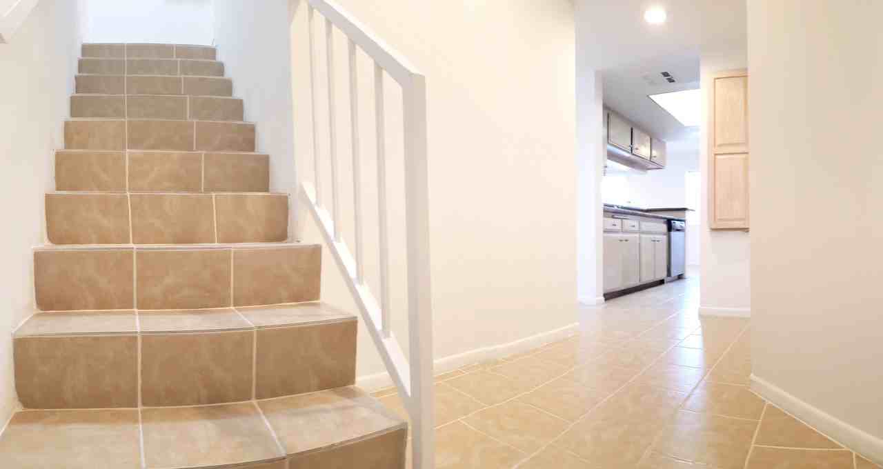11020 Hesby Street #3 - Photo 4 of 46