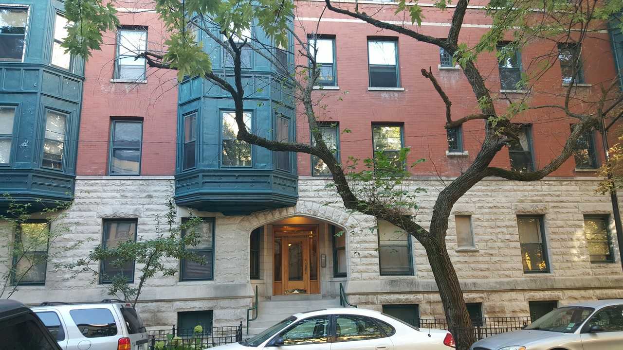 W Fullerton Ave & N Cleveland Ave - Photo 3 of 17