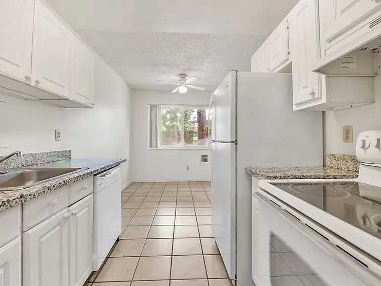 16001 Northeast Halsey Street #18 - Photo 3 of 11