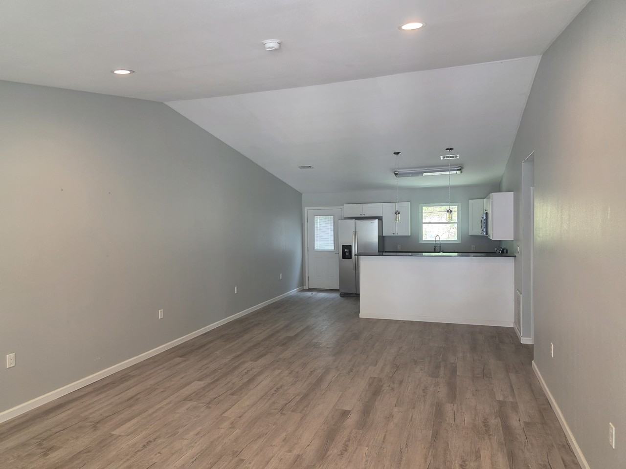 231 White Eagle Trl - Photo 4 of 6
