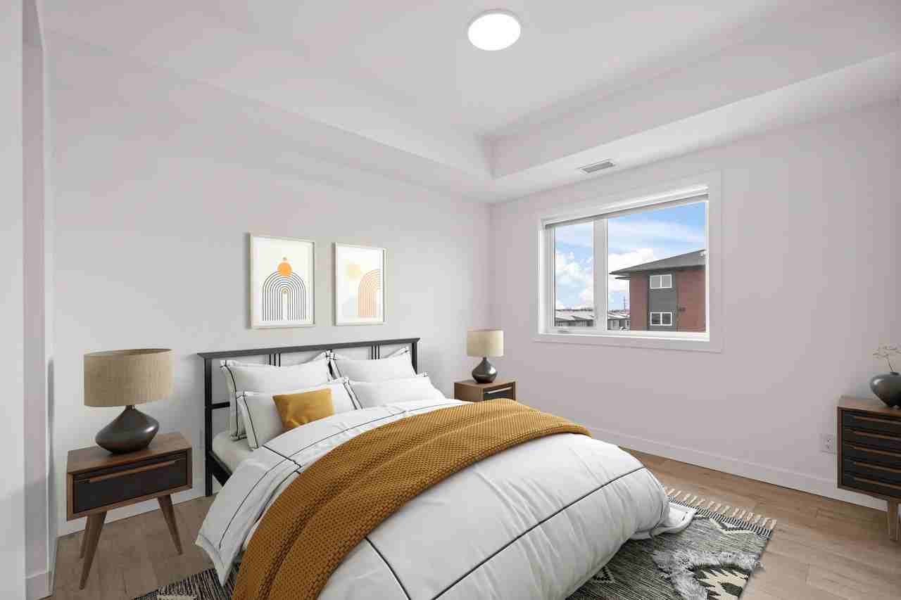 225 Peguis Street - Photo 4 of 34