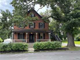 955 Wolcott Ave - Photo 1 of 1
