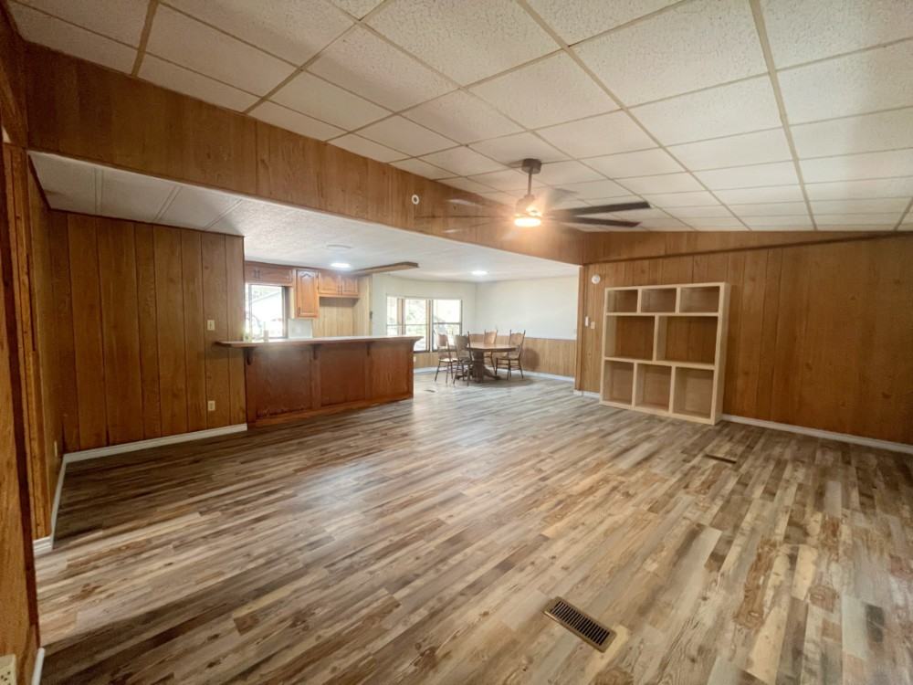 1038 Sandy Oaks Rd - Photo 7 of 24
