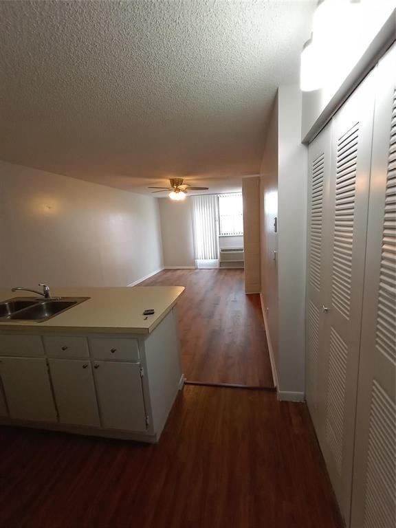 2771 Riverside Dr - Photo 5 of 21