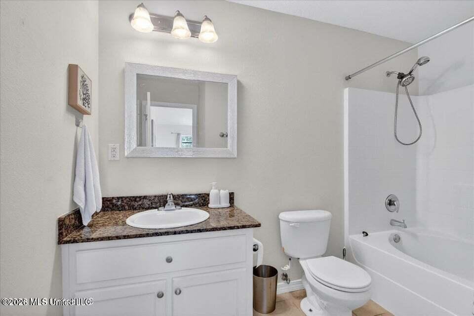 1283 Century Oaks Dr - Photo 7 of 14