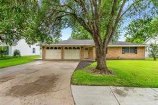 416 E Myrtle St - Photo 1 of 1