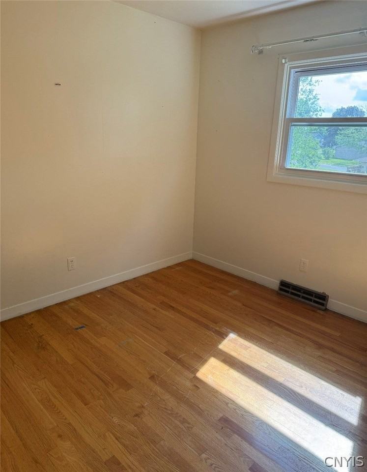 30 Ardencrest Rd - Photo 6 of 10