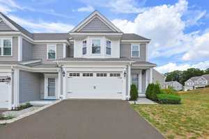 featured image of 2 Evergreen Dr