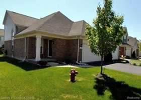 featured image of 183 Legacy Park Cir