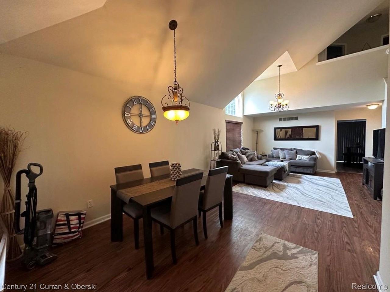183 Legacy Park Cir - Photo 4 of 16