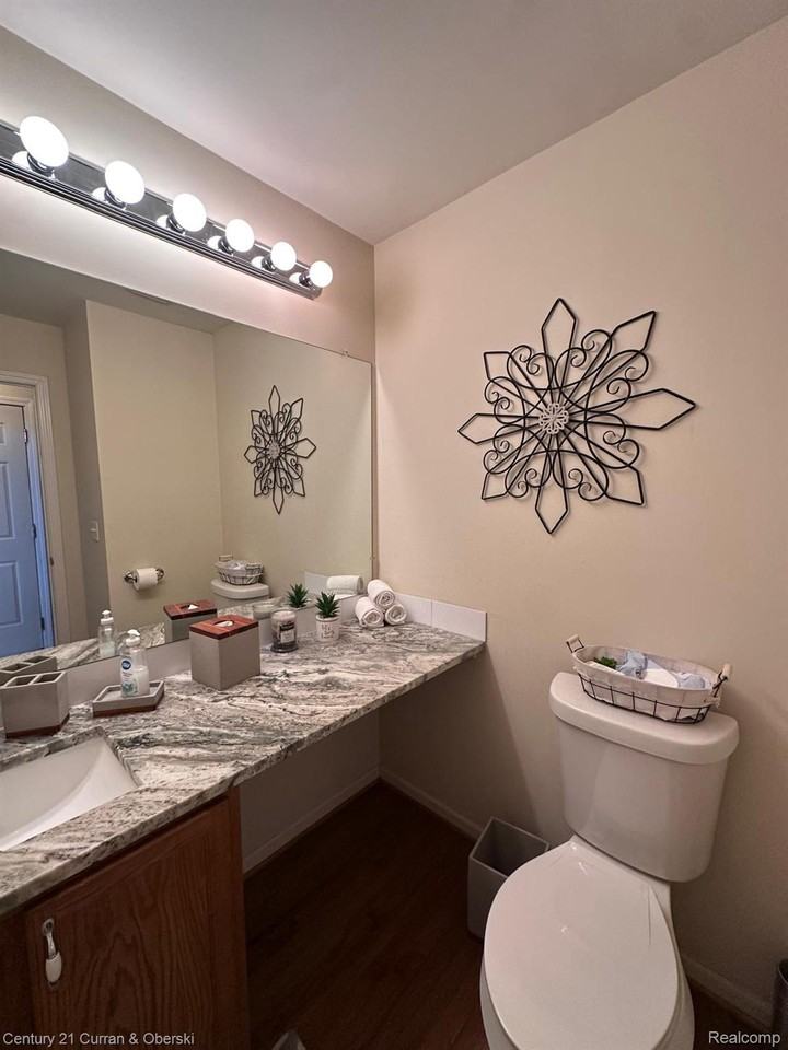 183 Legacy Park Cir - Photo 6 of 16