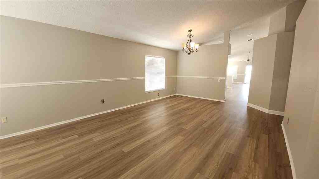 12507 Midpointe Dr - Photo 2 of 23