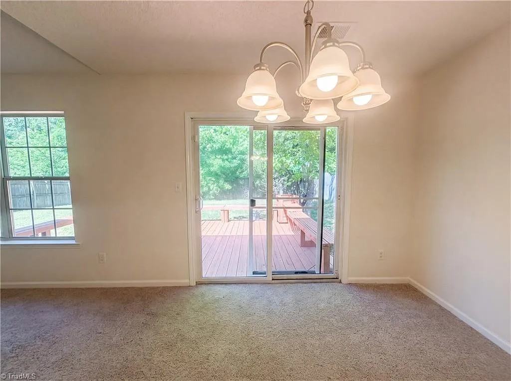 4234 Nestleway Court - Photo 5 of 11