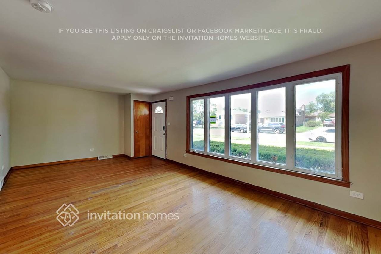 8009 Natchez Ave - Photo 5 of 19