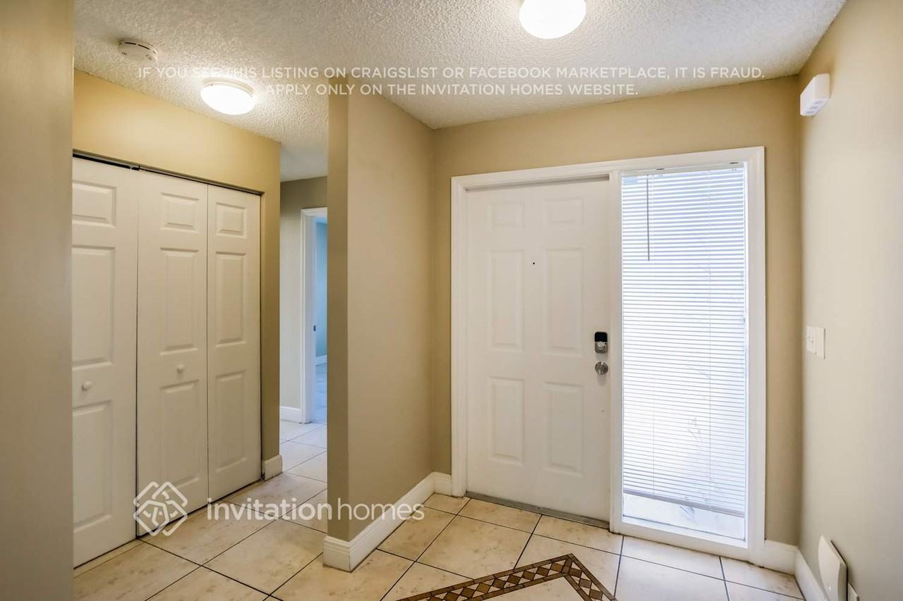 6249 Island Way - Photo 3 of 17