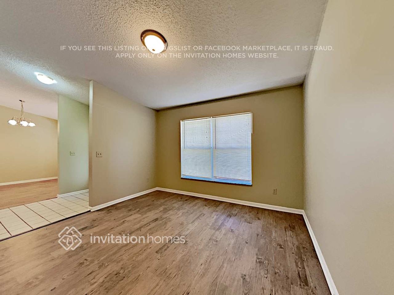 1810 Branchwater Trl - Photo 4 of 17