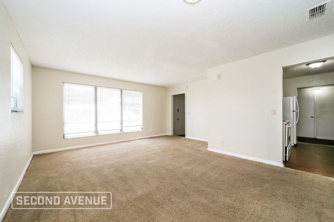 9561 Norfolk Blvd - Photo 2 of 25