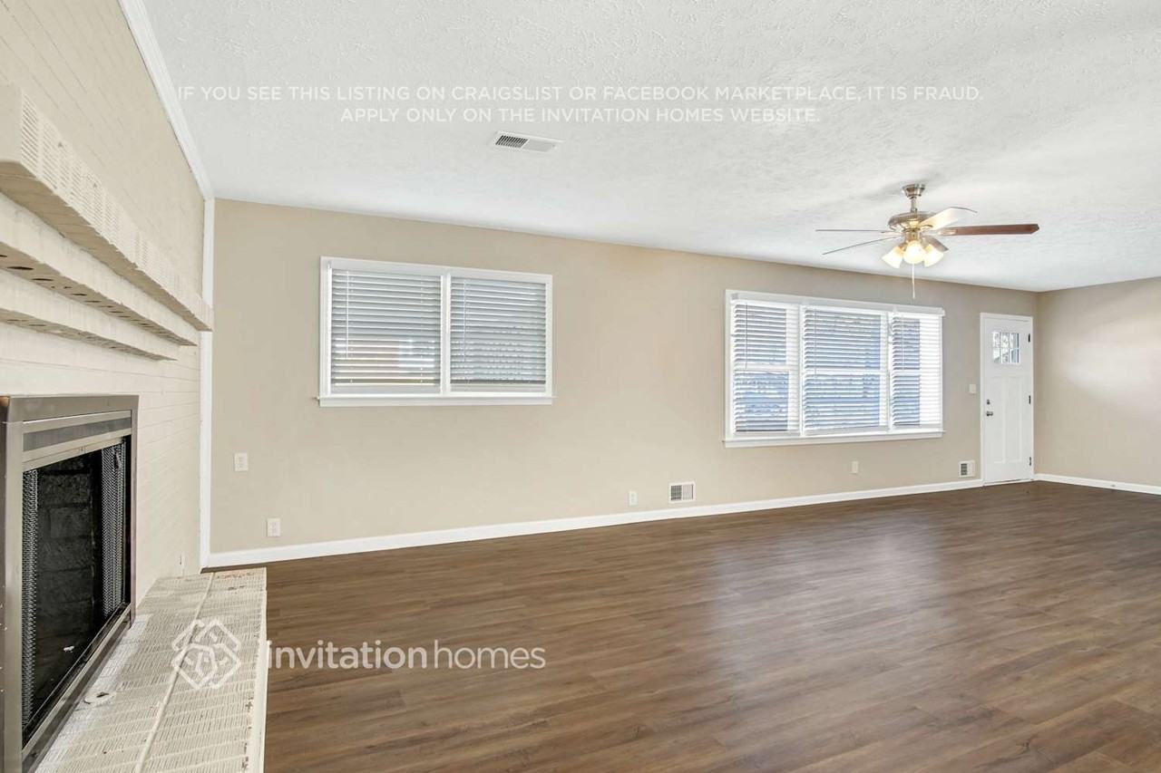 4286 Newton Cir - Photo 6 of 25